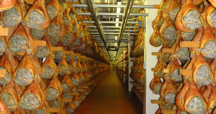 salumificio la torre - prosciutti